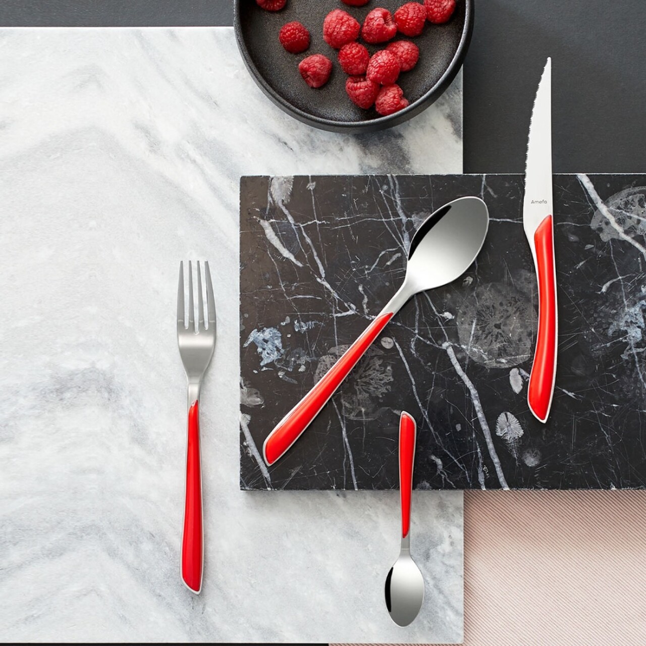 Set tacamuri 24 piese, Amefa, Eclat, inox, rosu - imagine 3